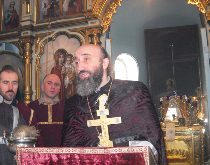 ვერც ერთი მოძღვარი ვერ ასცდება ბრძოლას, განსაცდელსა და გამობრძმედას, ისევე როგორც ვერც ერთი ფოლადი ვერ ასცდება ცეცხლში გამოხურვებას KARIBCHE